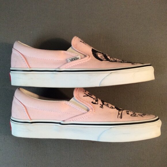 RARE NWOT Van's Alice In Wonderland slip on - Picture 5 of 9